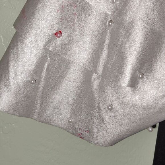 Ko. Ko. Ailis Fashion Graphic Front Blouse - Picture 3 of 11